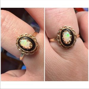 Solid 10k gold genuine opal/onyx ring